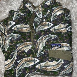Rare fish camouflage Patagonia Synchilla Fleece Pullover